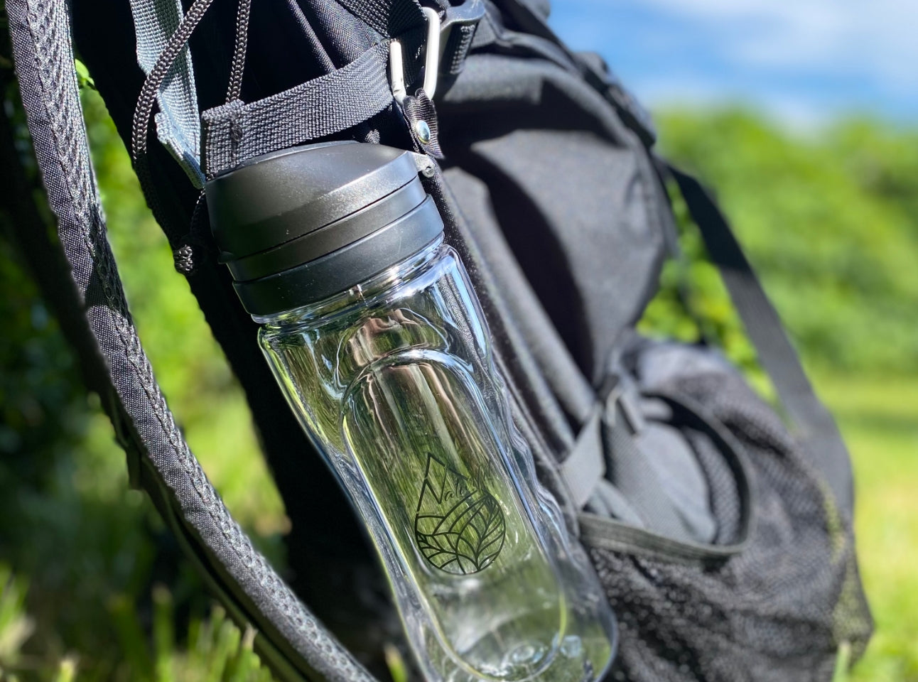 Naturfit Bayerwaldhof Trinkflasche mit Karabiner 500 ml