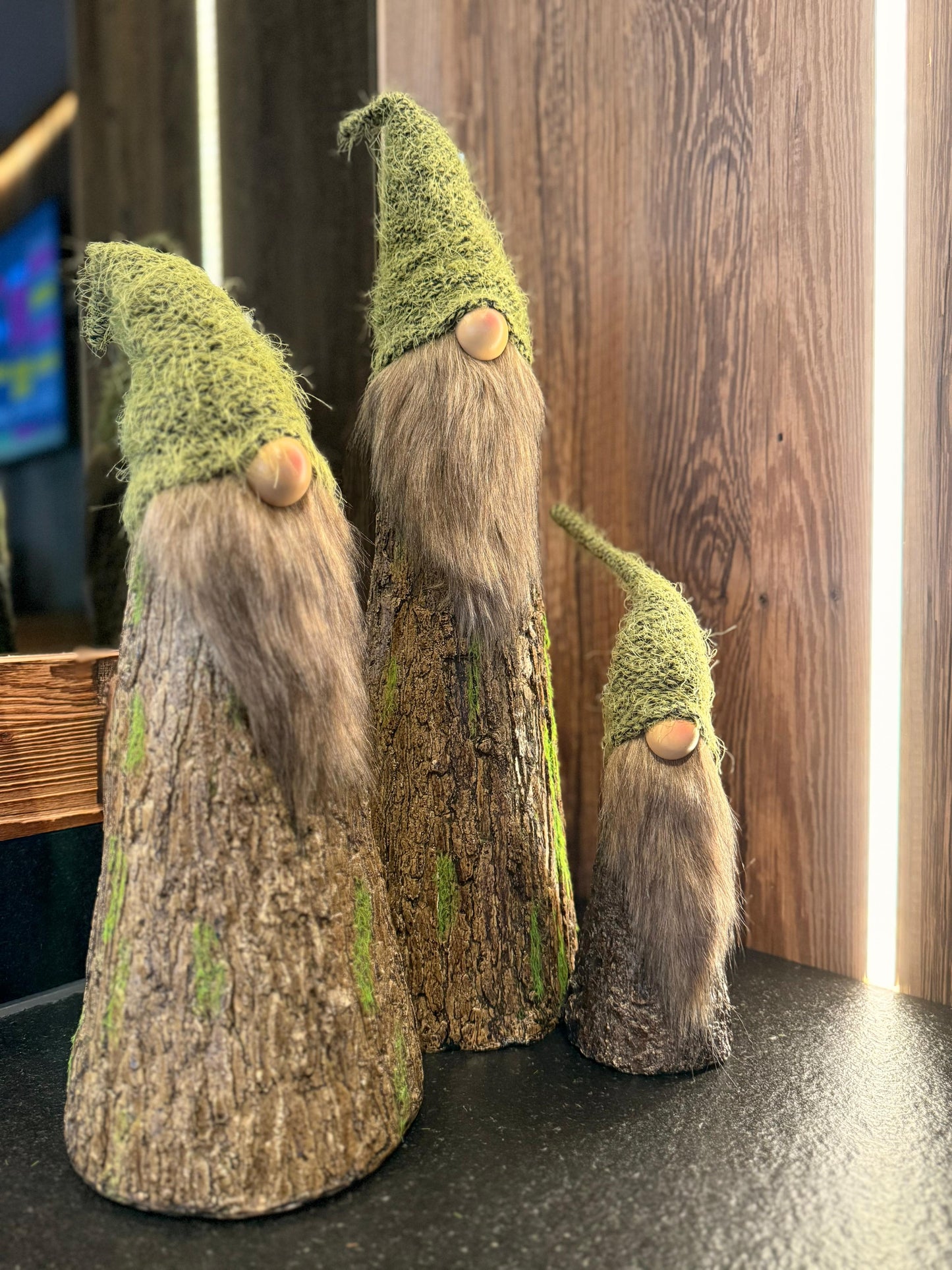 Wichtel Waldi Magnesia braun/grün