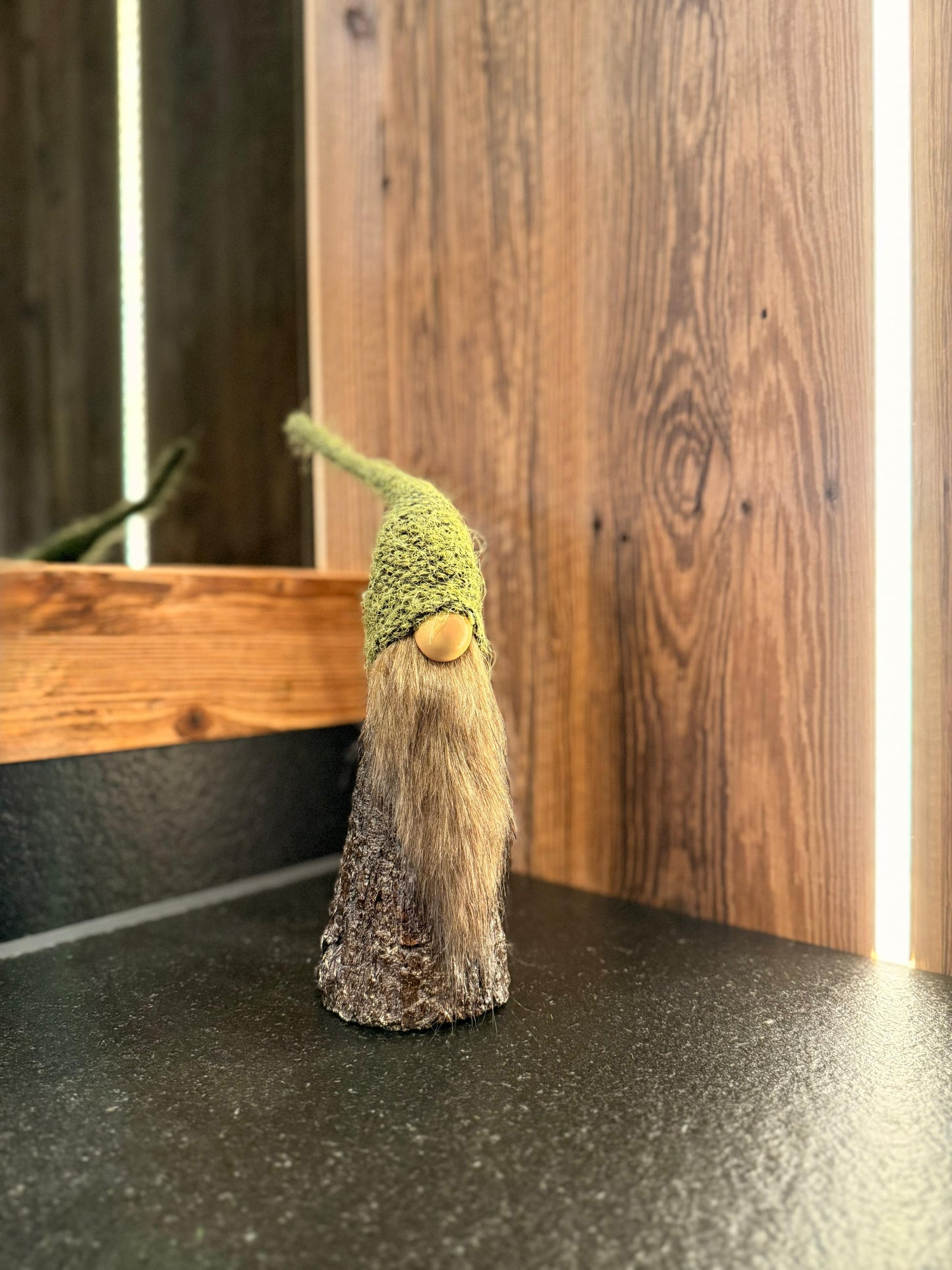 Wichtel Waldi Magnesia braun/grün