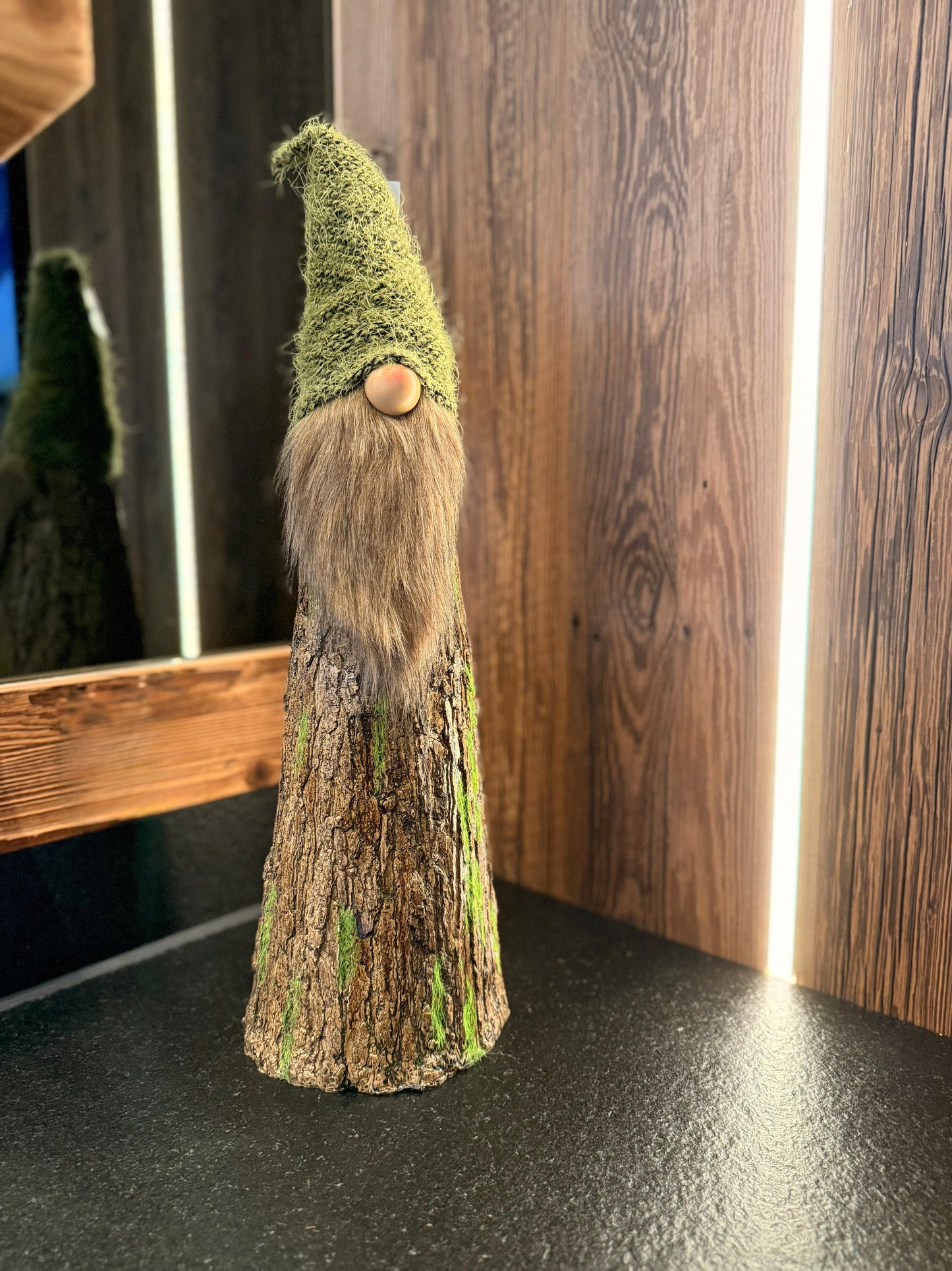 Wichtel Waldi Magnesia braun/grün